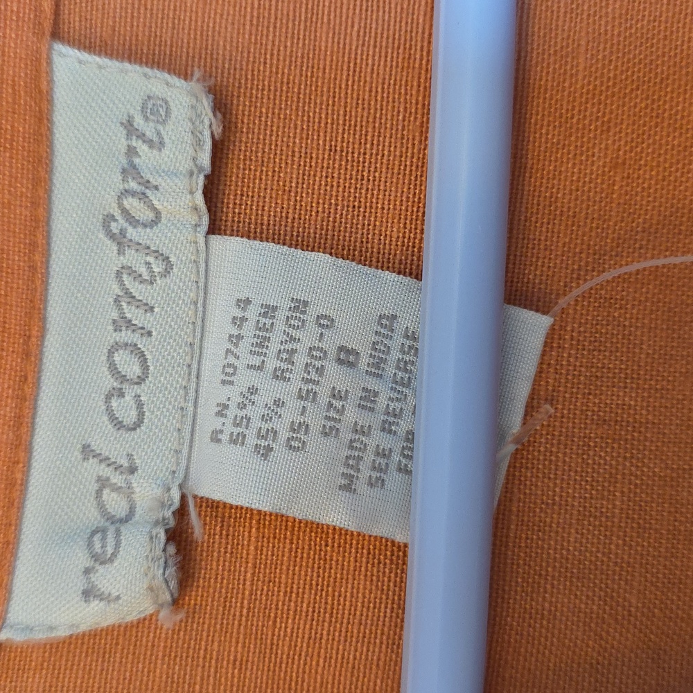 Chic Terracotta Midi Dress - Picture 2 of 5